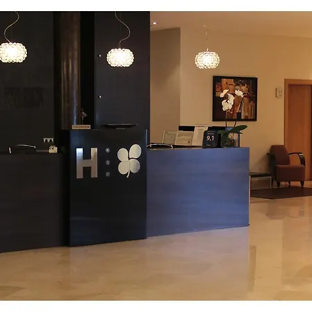 Hotel El Trebol Carboneras